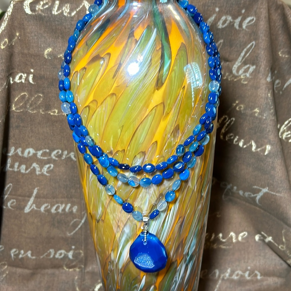 Lucas Lameth blue dyed agate beaded necklace
